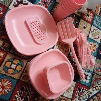 ست ظروف پلاستیکی مسافرتی