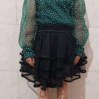 شومیز‌ودامن دخترانه