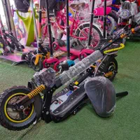 اسکوتر بچه|دوچرخه، اسکیت، اسکوتر|رشت, فلسطین|دیوار