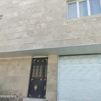 خونه نوساز همراه با پارکینگ