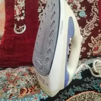 اتو بخار Mahnik سالم و کف سرامیک