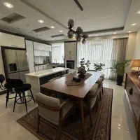 ۱۱۰متر (۲پارکینگ سندی) دیزاین شده
