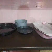 قالب کیک|ظروف پخت‌وپز|اهواز, زیتون کارگری|دیوار