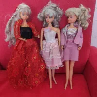 چهار عدد عروسک باربی قدیمی