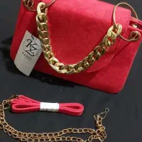 پاشنه بلند|کیف، کفش، کمربند|زهک, |دیوار