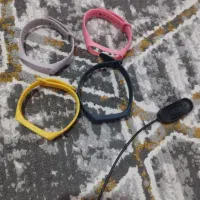 شارژر و بند ساعت