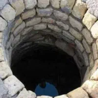 چاه کن مقنی