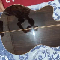 گیتار کوروبز پیکاپدار|گیتار، بیس، امپلیفایر|پرند, فاز ۶|دیوار