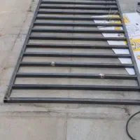 چهار پایه اهنی