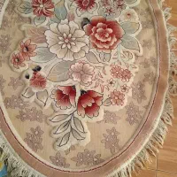فرش بیضی