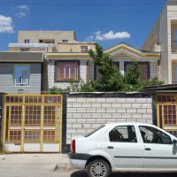 خانه ویلایی 2طبقه250متر زمین درود طبقه131متری