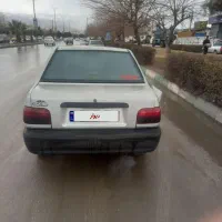 پراید نقره ای