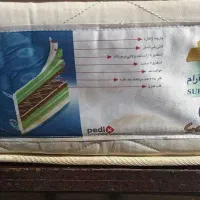 تخت به همراه تشک یکنفره طبی|تخت و سرویس خواب|رشت, عینک|دیوار