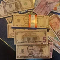 دلار یور‌و لیر مشابه اصل سینمایی اسکناس طرح اصل|کلکسیون سکه، تمبر، اسکناس|تهران, پرستار|دیوار