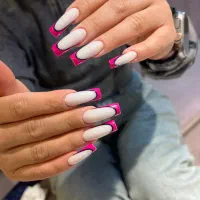 کاشت ناخن و‌پدیکور /خدمات پرسینگ/تخفیف ویژه یلدایی