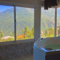 ویلا دوطبقه، ۵۰۰ متر باغ ،چه جا ، جکوزی رو به ویو