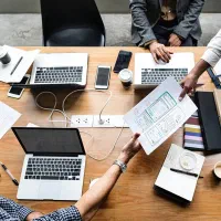 استخدام حسابدار خانم تمام وقت لوازم پزشکی