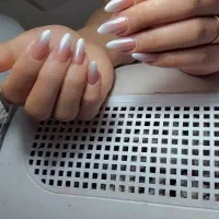 آموزش کاشت ناخن تخصصی ملورین