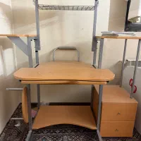 میز کامپیوتر با کاربری میز تحریر