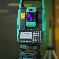 خرید توتال استیشن‌ STEC مدل‌های AXIS 1L و AXIS 4L