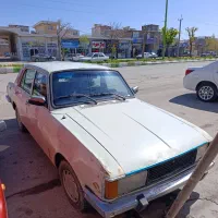 پیکان سواری مدل 82