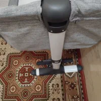 تخت نوزاد کنار مادر