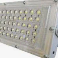 پروژکتور (نورافکن)  ۱۰۰ وات پارس لامپ چراغ براکت|لامپ و چراغ|تبریز, |دیوار