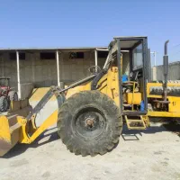 تراکتور بیل عقب