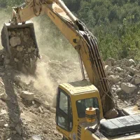 کوماتسو ۲۰۰ خط ۶ مدل ۲۰۰۰|خودرو سنگین|مشهد, آپارتمان های مرتفع|دیوار