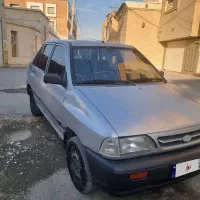 پراید 85 بی رنگ‌