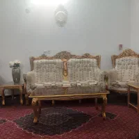 با سلام مبل سلطنتی همرا میز عسلی