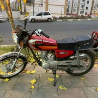 موتور هوندا ۱۲۵ مدل ۸۸ عروسک