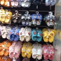 فروشنده اقا یا خانم