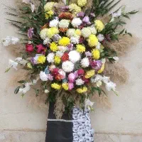 فروش یک دست تاج گل