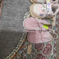 یک جفت کفش دخترانه نونو|کفش و لباس بچه|مشهد, اروند|دیوار