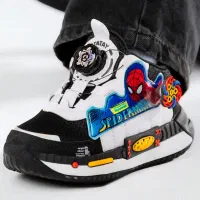 کفش چراغدار مگنت اسپایدر من