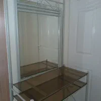 اینه آرایشی