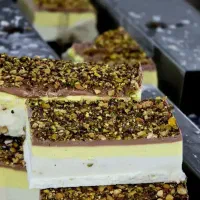 بستنی مغزدار مخصوص کولاک