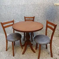 میز و صندلی ناهارخوری