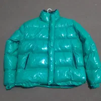 کاپشن اسپرت|لباس|صومعه‌سرا, |دیوار