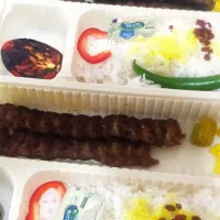 بیرون بر رستوران زعفران