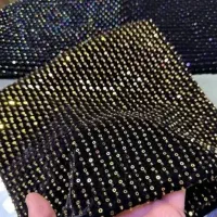 پارچه مخمل ملیله ومنجق دوزی شده