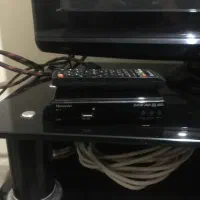 تلویزیون پلاسما ۴۲اینچ همراه گیرنده دیجیتال و میز|تلویزیون و پروژکتور|تهران, تهرانپارس جنوبی|دیوار