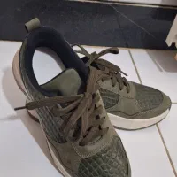 کتونی سایز ۳۹