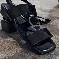 صندل چرم مشکی