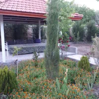 اجاره ویلا باغبادران (باغبهادران)|اجارهٔ کوتاه‌مدت ویلا و باغ|اصفهان, باغ دریاچه|دیوار