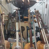 گالری موسیقی بتهوون|سازهای سنتی|اندیمشک, |دیوار