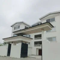 نقاشی ساختمان + درپنچره..