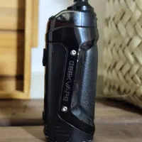 ویپ حرفه ی اصلی با قابلیت شارژ همراه ۵ اسانس اصلی