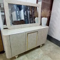 آینه و کنسول وکیوم